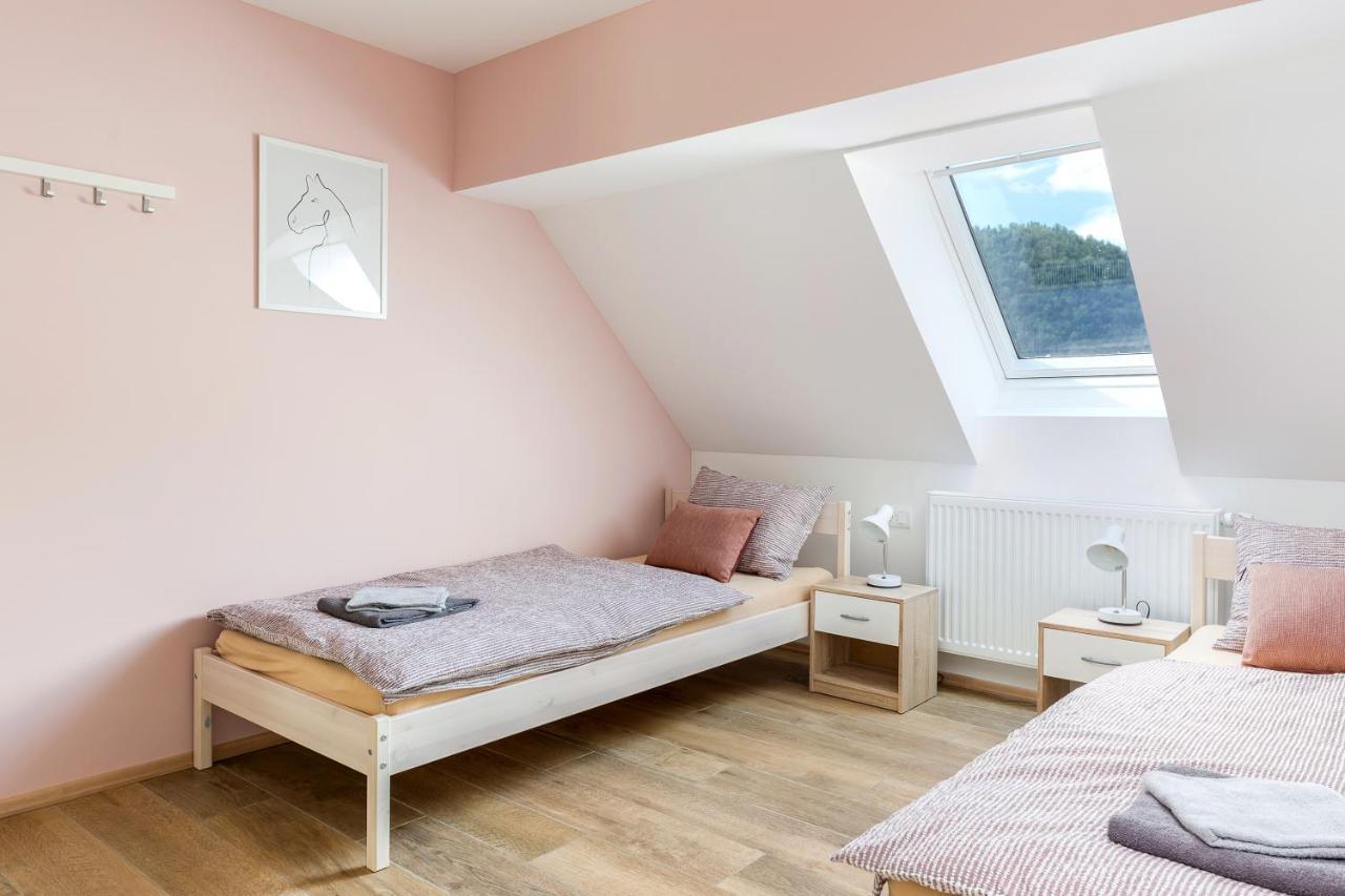 Apartmaji Rupnik Бохиньска-Быстрица Экстерьер фото