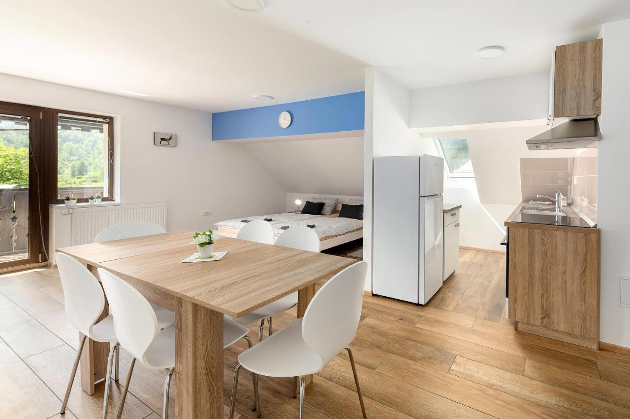 Apartmaji Rupnik Бохиньска-Быстрица Экстерьер фото
