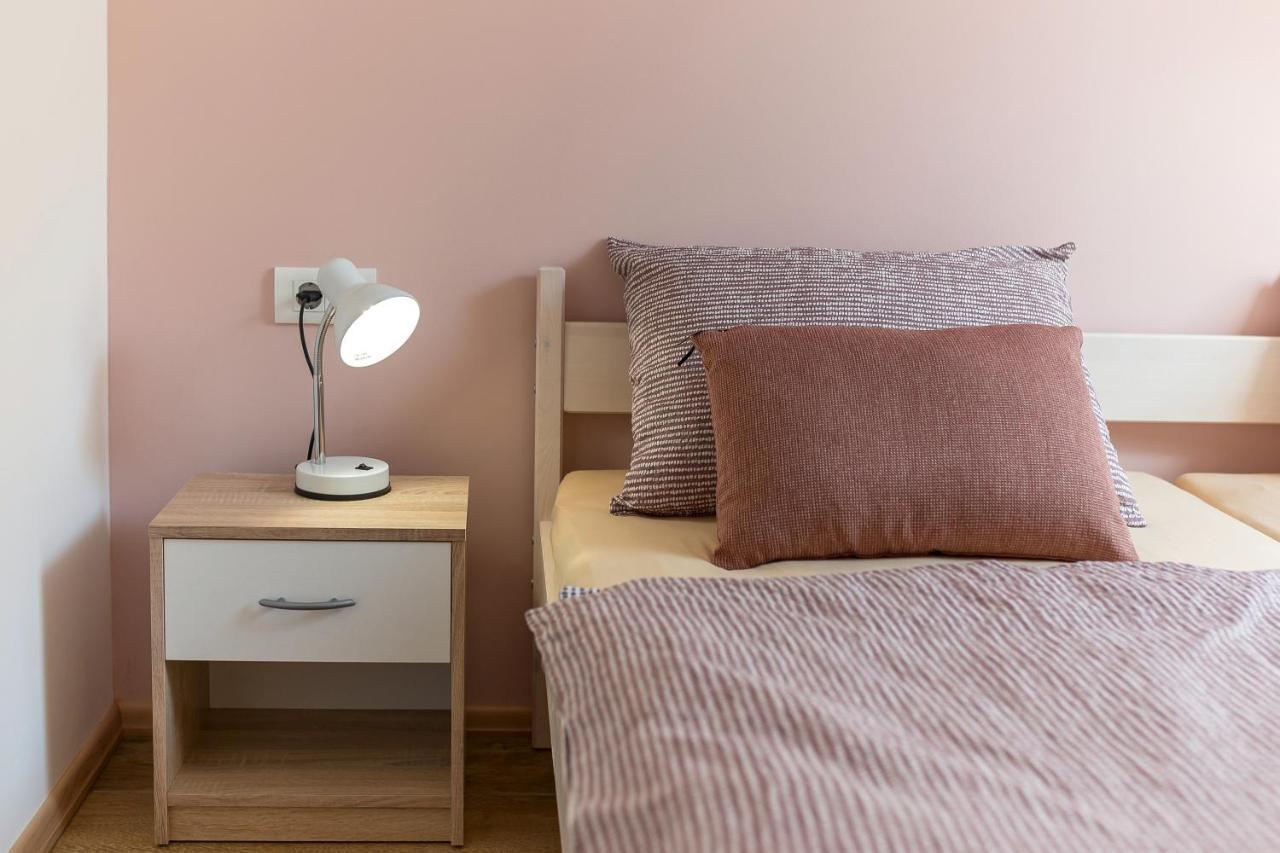 Apartmaji Rupnik Бохиньска-Быстрица Экстерьер фото